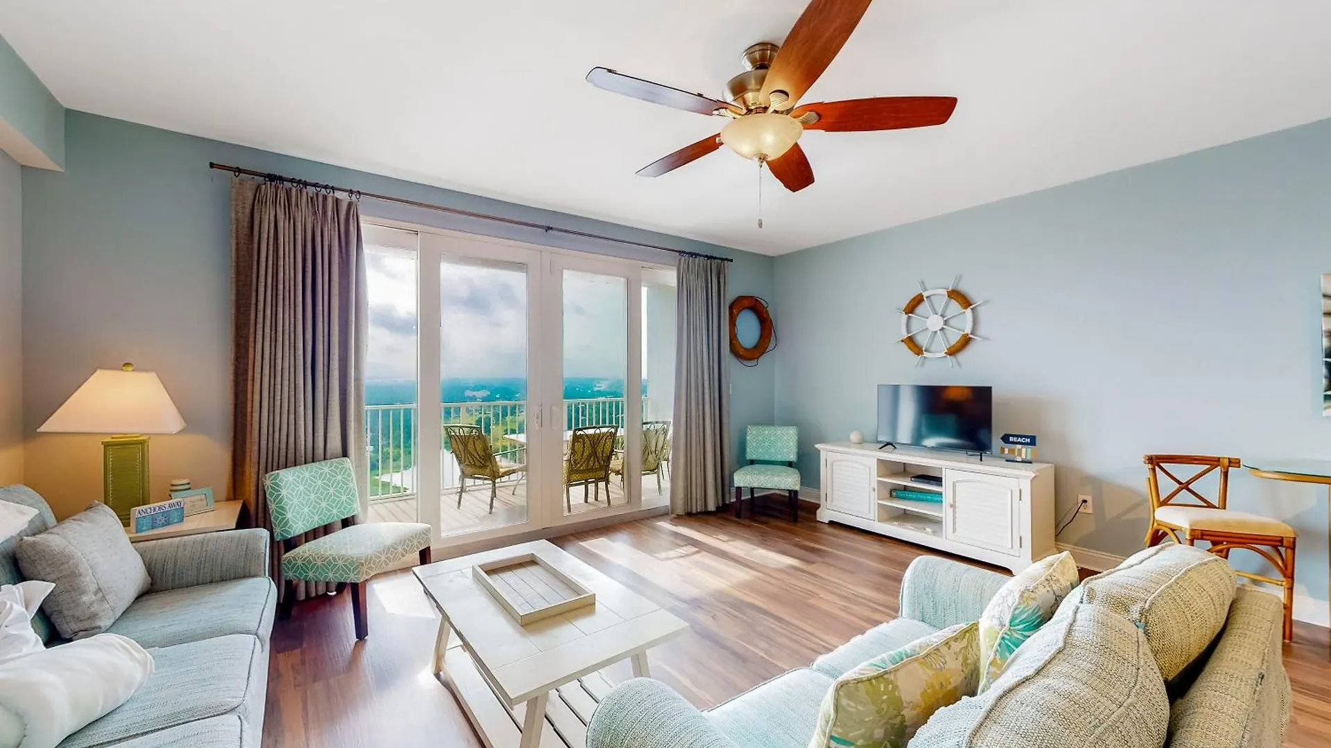Laketown Wharf 1937 Apartment Panama City Beach