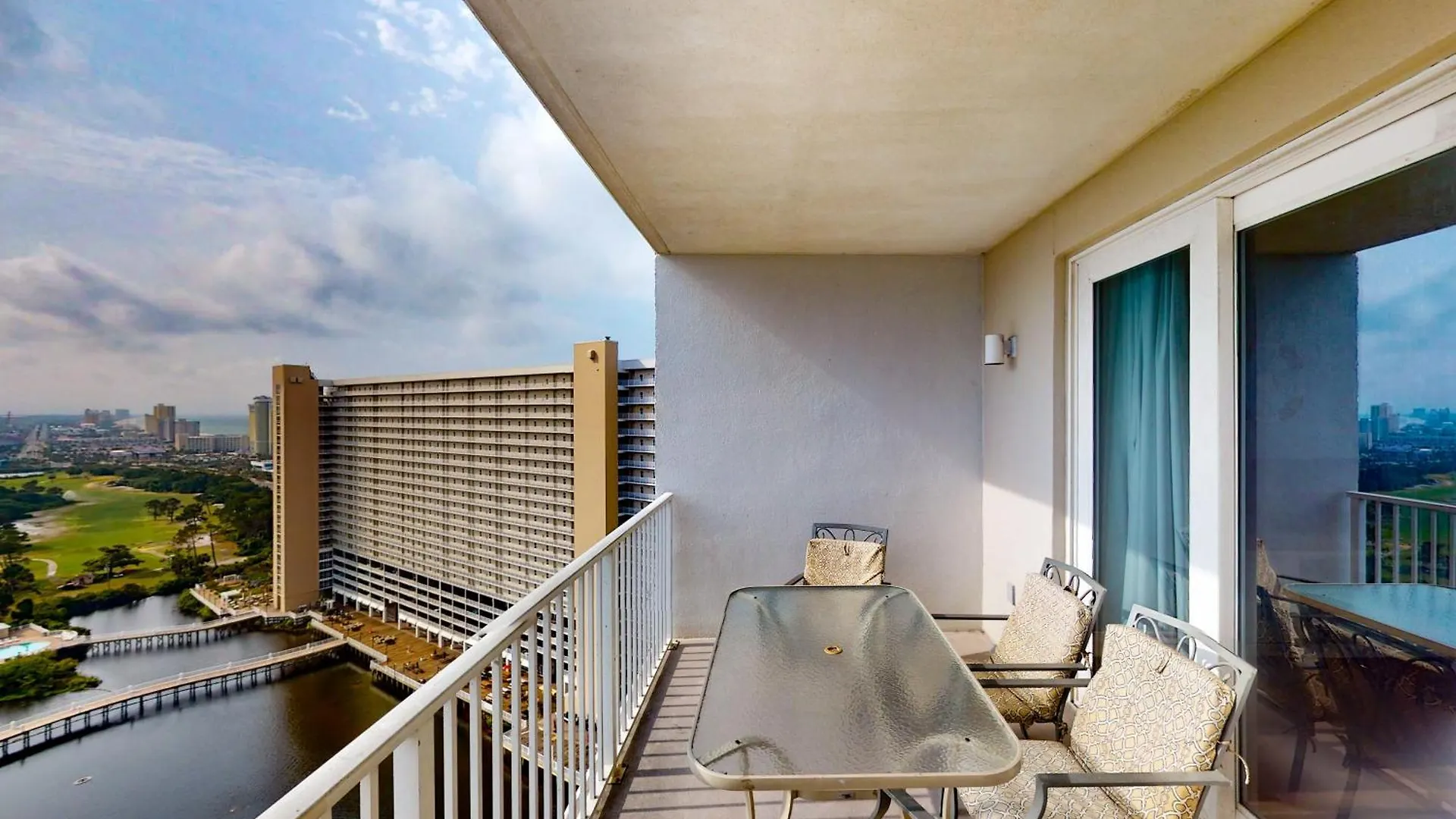 Laketown Wharf 1937 Apartment Panama City Beach United States