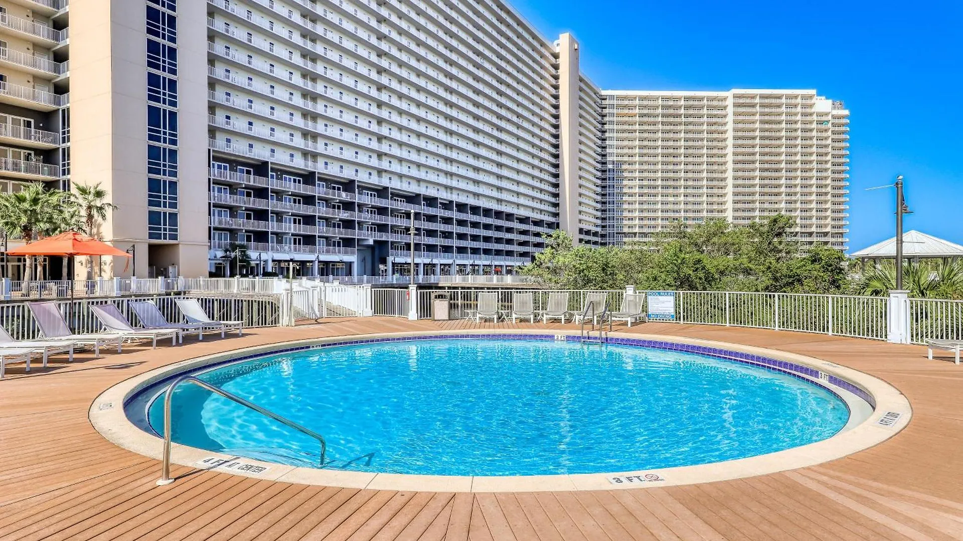 Laketown Wharf 1937 Apartment Panama City Beach